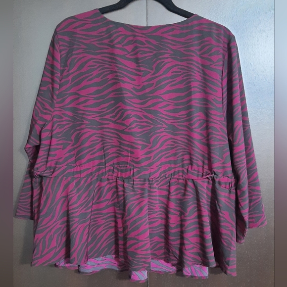 Torrid Peplum Chablis Corset Top - Picture 4 of 9